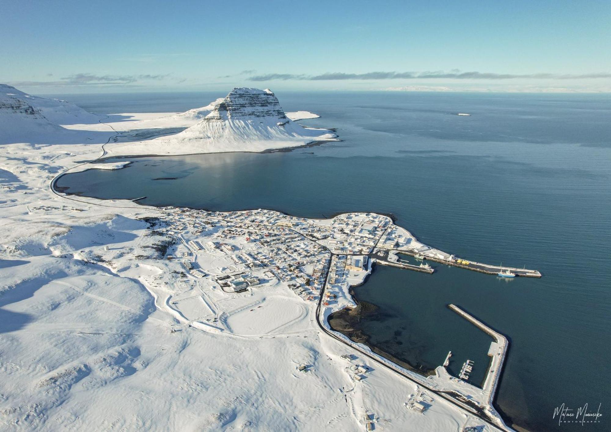 Hafnir Apartment Grundarfjordur Bagian luar foto
